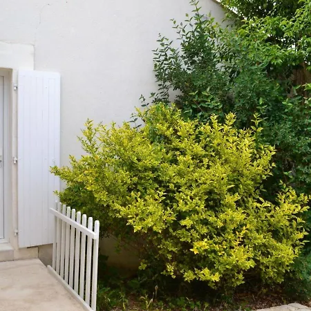 Maison De Spacieuse à La Campagne Avec Jardin Clos, Wifi, Vélos Gratuits Et équipements Bébé. - Fr-1-653-139 *
